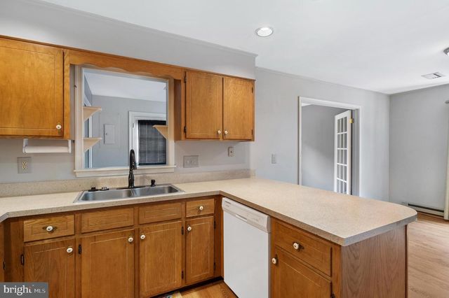 48 BERKELEY CT, Charles Town, WV 25414