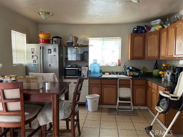 994 Magnolia, San Bernardino, CA 92411