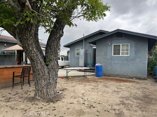 994 Magnolia, San Bernardino, CA 92411