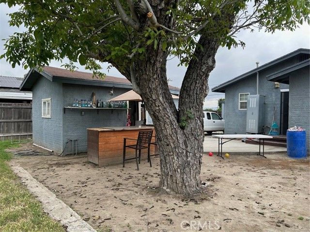 994 Magnolia, San Bernardino, CA 92411