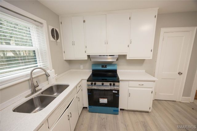 2058 Woodley Road, Montgomery, AL 36111