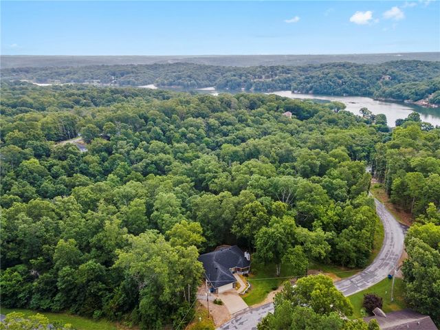 118 Mayfair Drive, Bella Vista, AR 72715