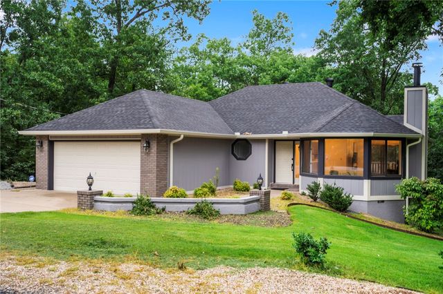 118 Mayfair Drive, Bella Vista, AR 72715
