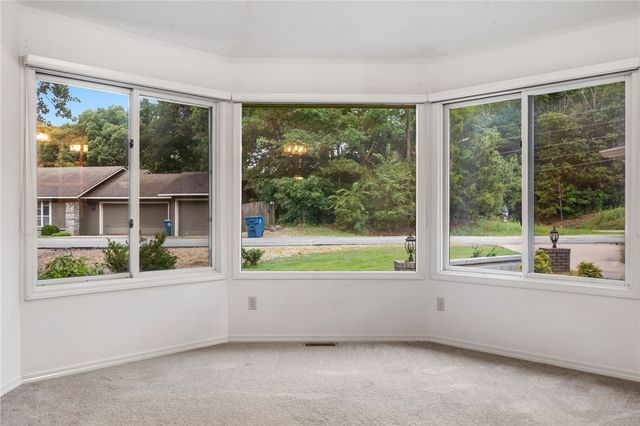 118 Mayfair Drive, Bella Vista, AR 72715