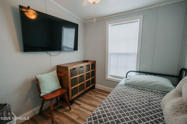 14 Locust Grove, Hazlet, NJ 07730