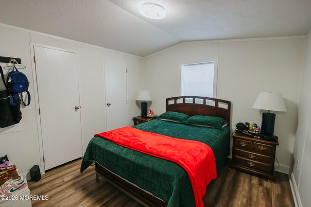 14 Locust Grove, Hazlet, NJ 07730