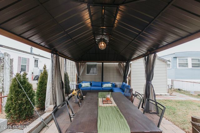 14 Locust Grove, Hazlet, NJ 07730