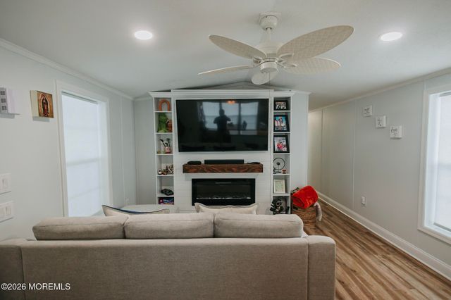 14 Locust Grove, Hazlet, NJ 07730