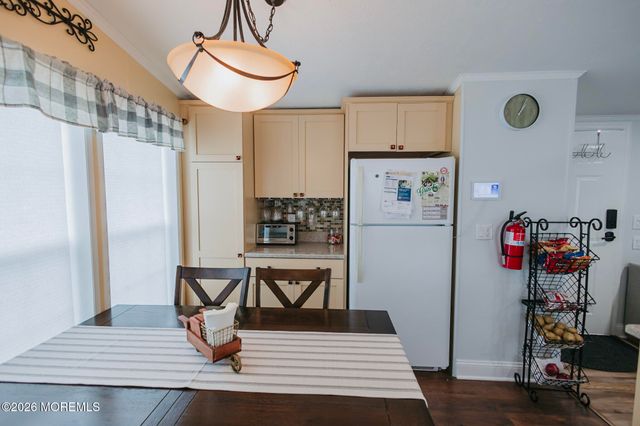 14 Locust Grove, Hazlet, NJ 07730