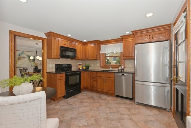 149 Horn Pond Brook Road, Winchester, MA 01890