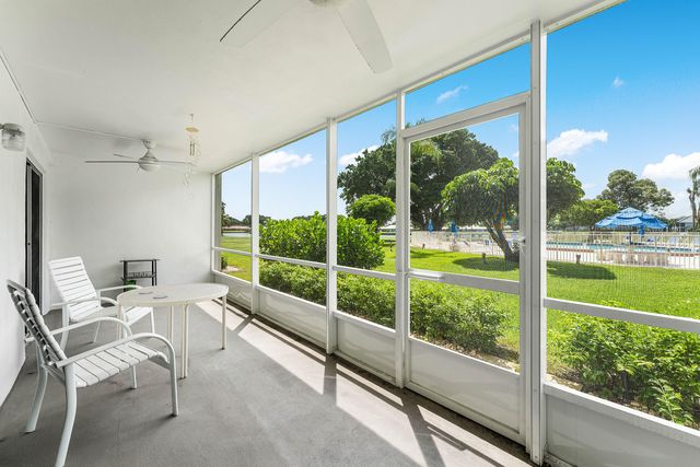 250 JOHN F KENNEDY Drive 107, Atlantis, FL 33462