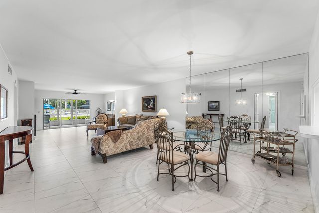 250 JOHN F KENNEDY Drive 107, Atlantis, FL 33462
