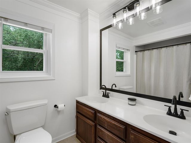 2938 Dearborn Avenue, Rochester Hills, MI 48309