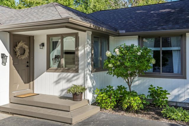 2938 Dearborn Avenue, Rochester Hills, MI 48309
