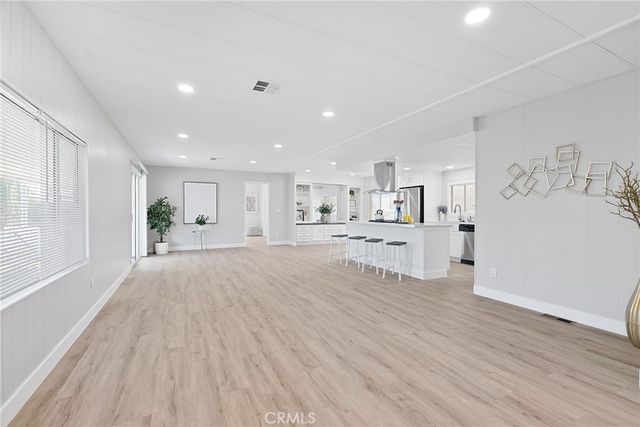 11250 Ramona 216, Montclair, CA 91763