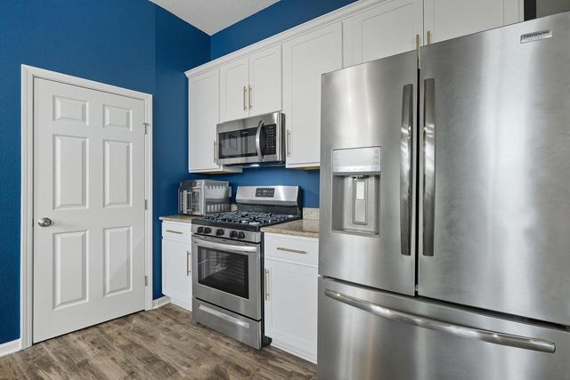 951 Margarets Way, Belleville, WI 53508