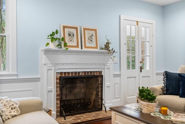 100 W Walker Drive, Summerville, SC 29483