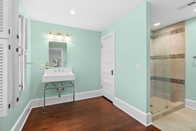 100 W Walker Drive, Summerville, SC 29483