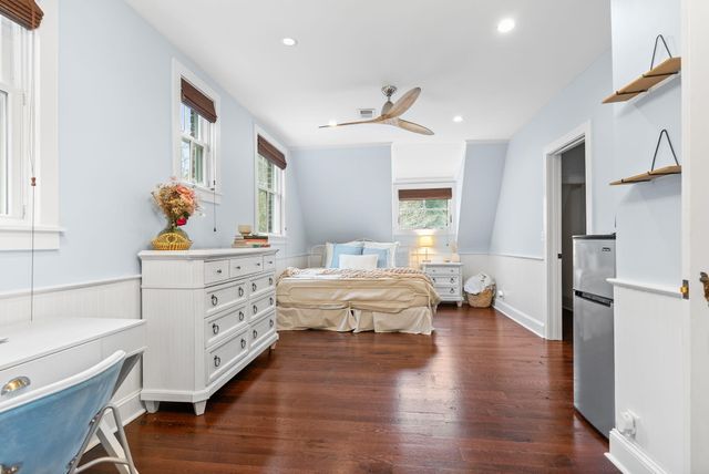 100 W Walker Drive, Summerville, SC 29483