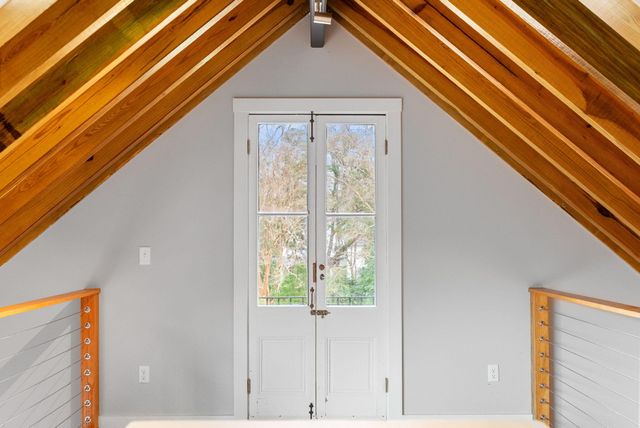 100 W Walker Drive, Summerville, SC 29483