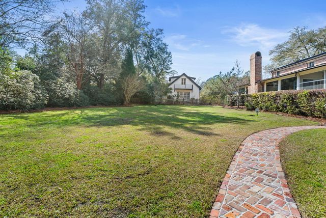 100 W Walker Drive, Summerville, SC 29483