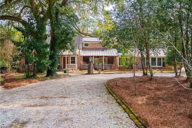 100 W Walker Drive, Summerville, SC 29483