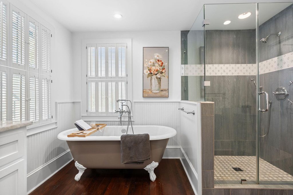 Image 55 of property listing at 100 W Walker Drive, Summerville, SC 29483