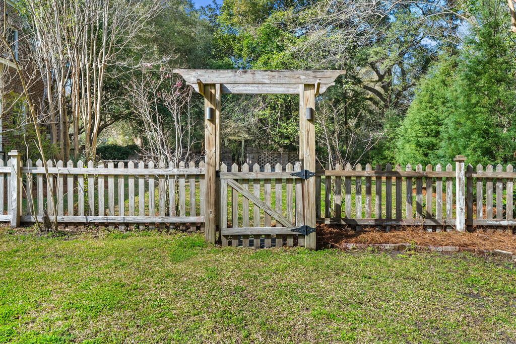 Image 80 of property listing at 100 W Walker Drive, Summerville, SC 29483