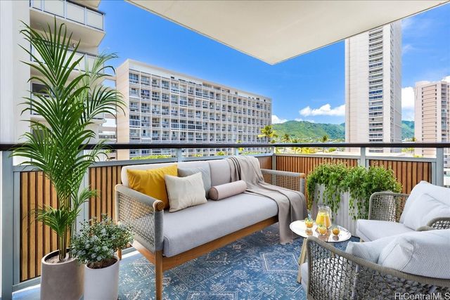 509 University Avenue 607, Honolulu, HI 96826