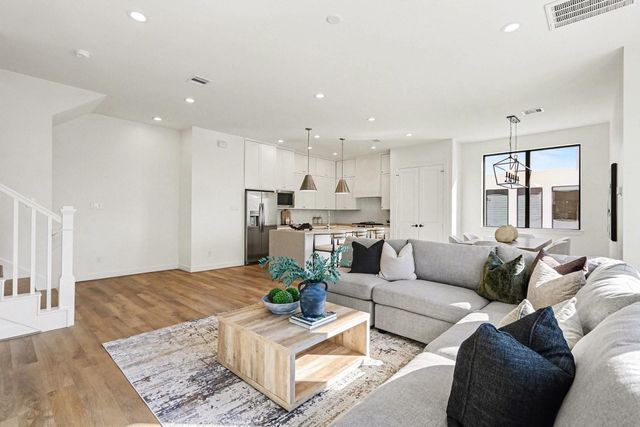 1222 Wycliffe Drive, Houston, TX 77043