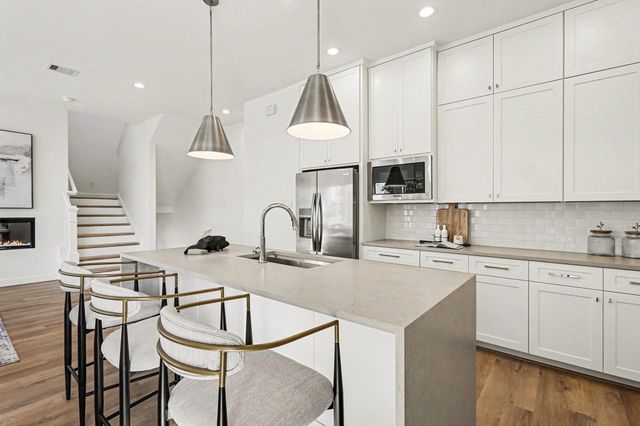 1222 Wycliffe Drive, Houston, TX 77043