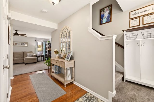 3196 Peacock Circle, Macedon, NY 14502