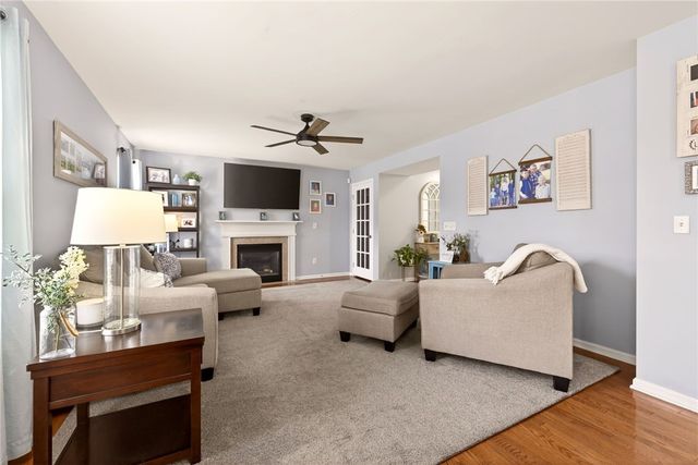 3196 Peacock Circle, Macedon, NY 14502