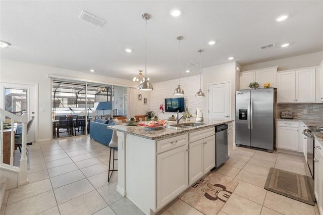 4250 LANA AVENUE, Davenport, FL 33897