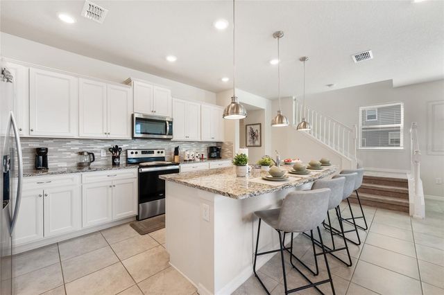 4250 LANA AVENUE, Davenport, FL 33897