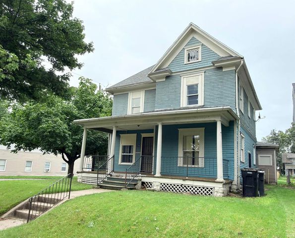 134 E Calvert Street, South Bend, IN 46613