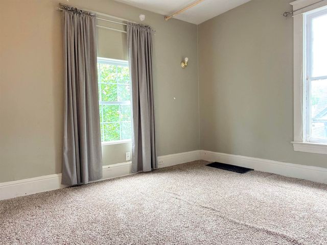 134 E Calvert Street, South Bend, IN 46613