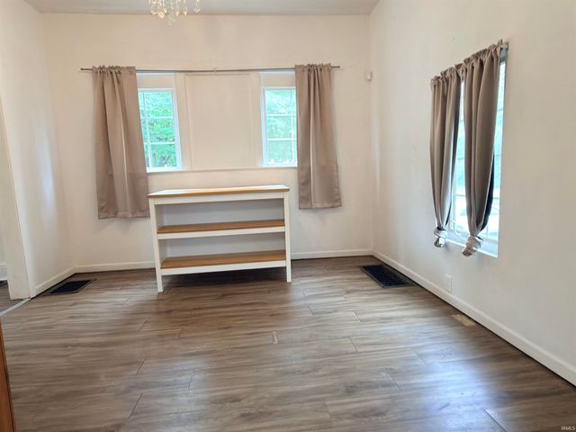 134 E Calvert Street, South Bend, IN 46613