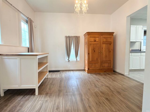 134 E Calvert Street, South Bend, IN 46613