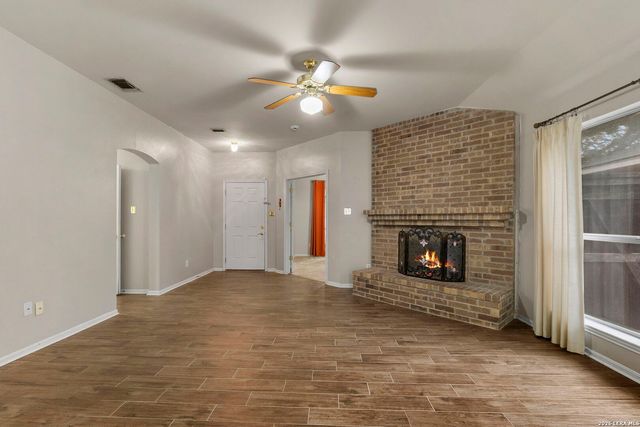 5846 Larkmeadow, San Antonio, TX 78233