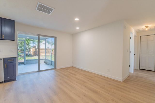 6304 FLORIDA CIRCLE W, Apollo Beach, FL 33572