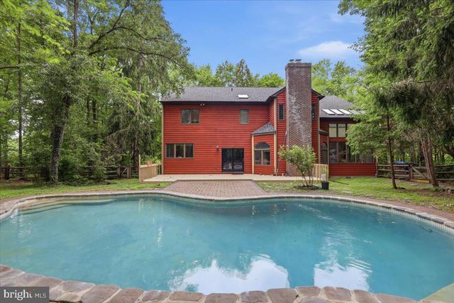 1 TURNBERRY WAY, New Hope, PA 18938