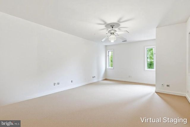 1 TURNBERRY WAY, New Hope, PA 18938