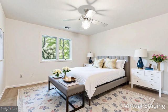 1 TURNBERRY WAY, New Hope, PA 18938