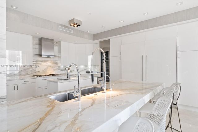 17749 Collins Avenue 902, Sunny Isles Beach, FL 33160