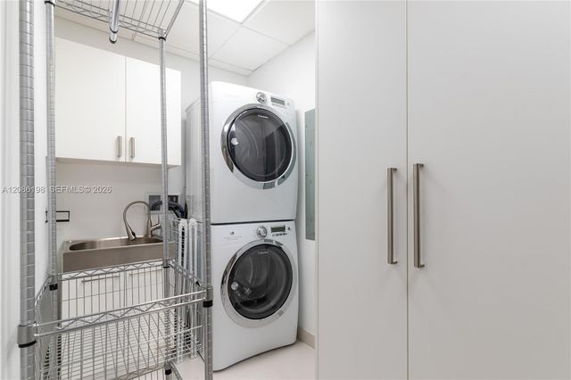17749 Collins Avenue 902, Sunny Isles Beach, FL 33160
