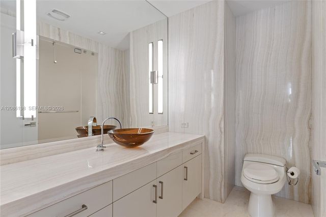 17749 Collins Avenue 902, Sunny Isles Beach, FL 33160