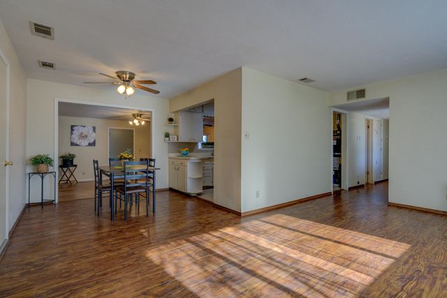 3267 E Bailey Drive, Anderson, CA 96007