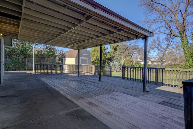 3267 E Bailey Drive, Anderson, CA 96007