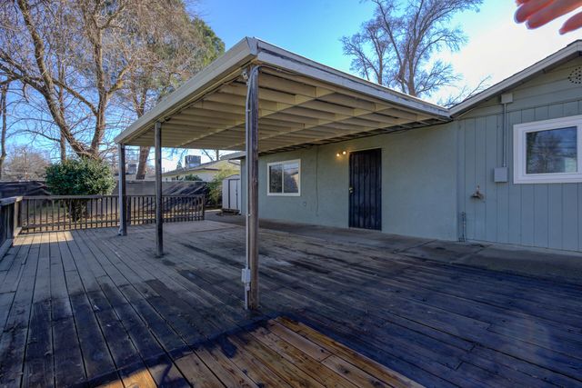3267 E Bailey Drive, Anderson, CA 96007